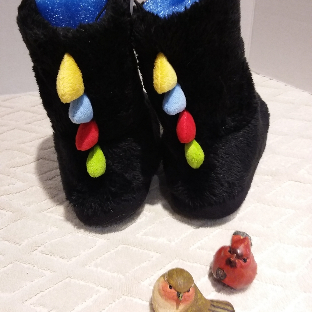 🎁Furry dragon/monster slippers